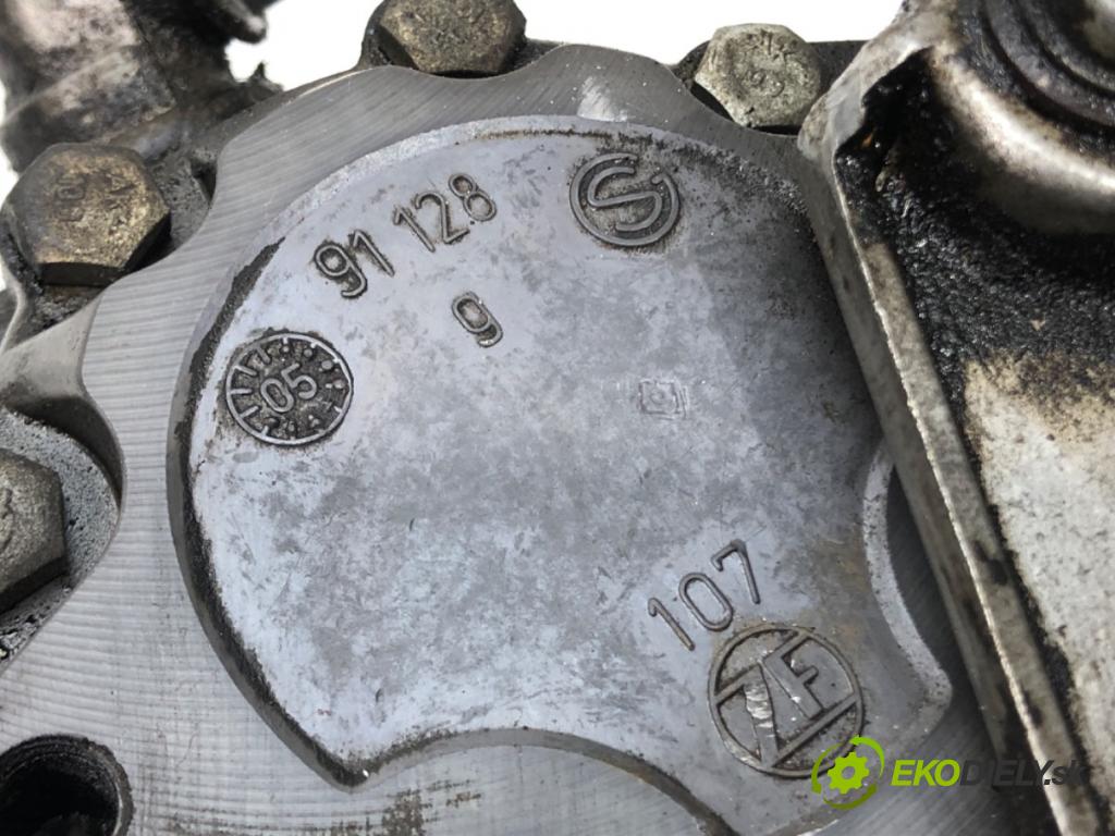 AUDI A6 C6 (4F2) 2004 - 2011    3.2 FSI quattro 188 kW [255 KM] benzyna 2004 - 200  Pumpa servočerpadlo 06E145393B (Servočerpadlá, pumpy riadenia)