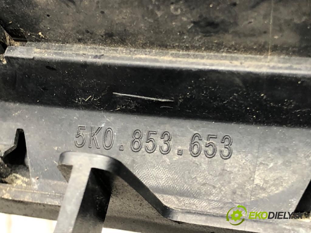 VW GOLF VI (5K1) 2008 - 2014    1.4 TSI 90 kW [122 KM] benzyna 2008 - 2012  mřížka maska 5K0853653 (Mřížky (masky) chladičů)