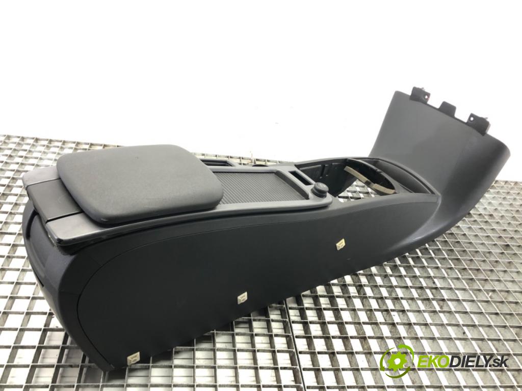 VOLVO C30 (533) 2006 - 2013    1.6 74 kW [100 KM] benzyna 2006 - 2012  Tunel stredový  (Stredový tunel / panel)