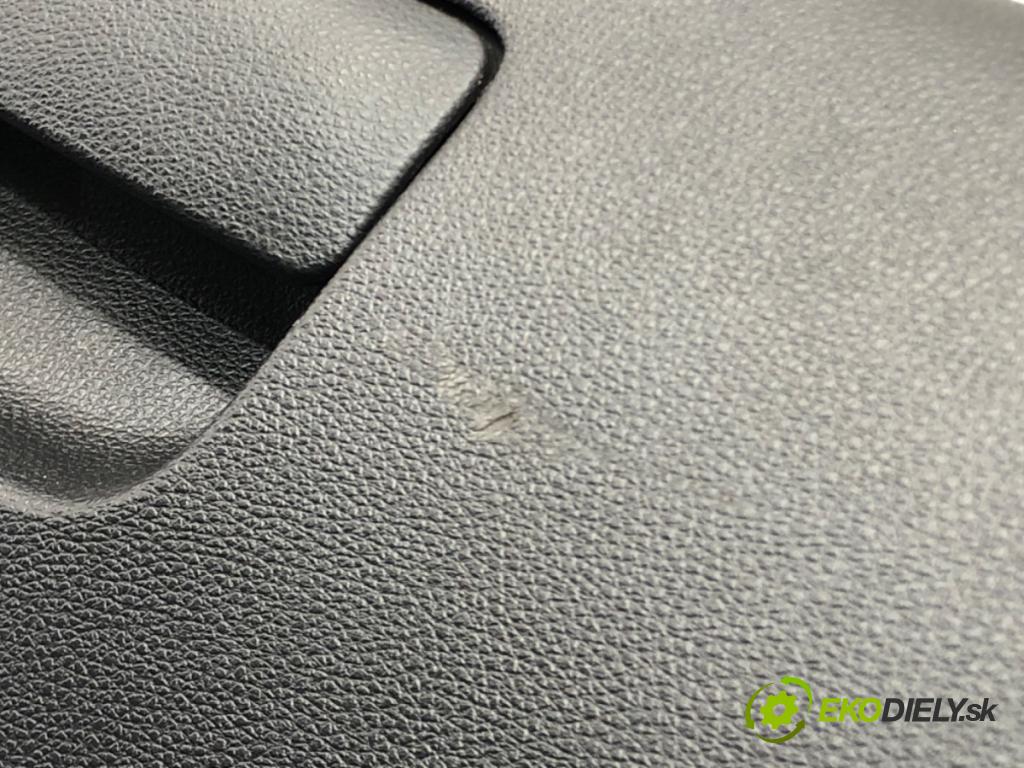 KIA CARENS III nadwozie wielkoprzestrzenne (MPV) (UN) 2006 - 2022    2.0 CRDi 140 103 kW [140 KM] olej napędowy 2006 -   Priehradka, kastlík spolujazdca  (Priehradky, kastlíky)