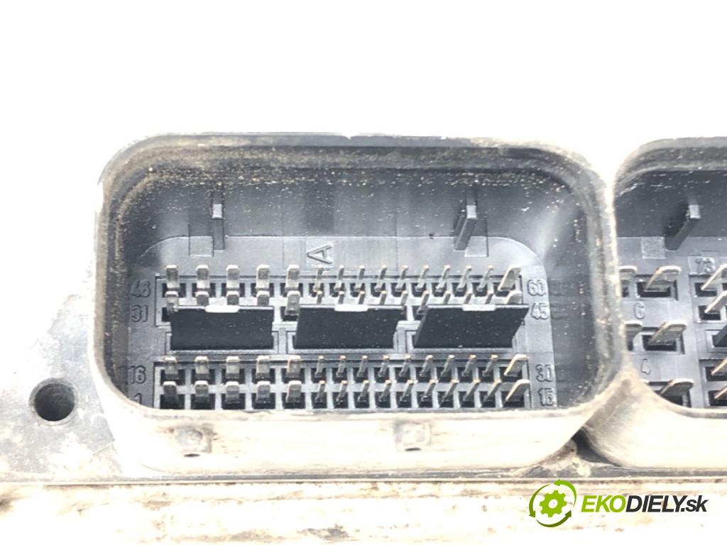 OPEL VECTRA C (Z02) 2002 - 2009    1.9 CDTI (F69) 88 kW [120 KM] olej napędowy 2004 -  riadiaca jednotka Motor 0281012868 (Riadiace jednotky)