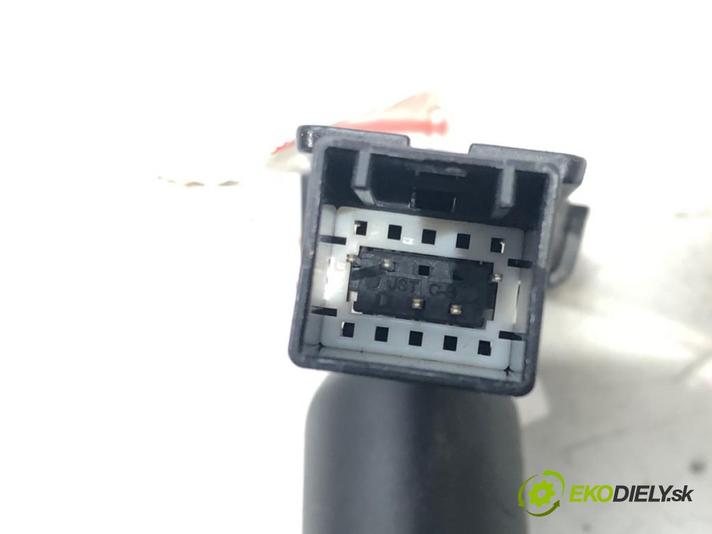 OPEL INSIGNIA A (G09) 2008 - 2017    2.0 CDTI (68) 96 kW [131 KM] olej napędowy 2008 -   zpětné zrcátko vnitřní 13503047 (Světla vnitřní)