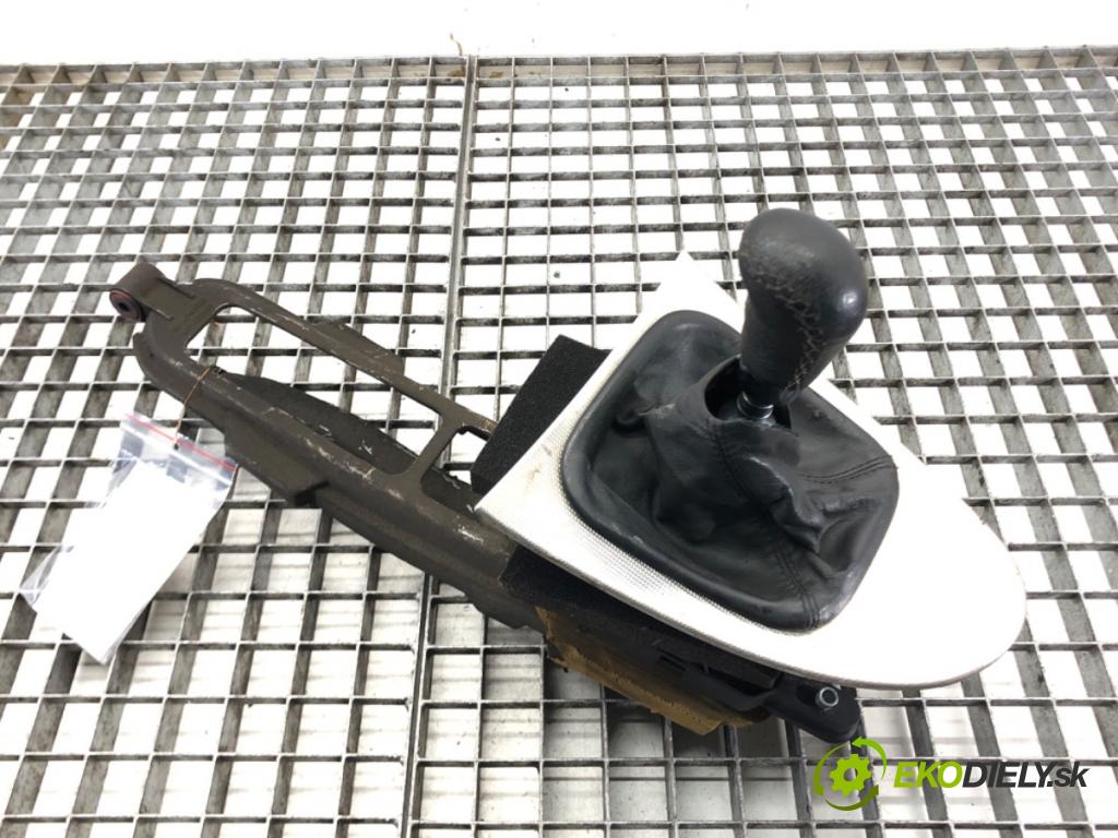 MERCEDES-BENZ CLK (C209) 2002 - 2010    220 CDI (209.308) 110 kW [150 KM] olej napędowy 20  Kulisa A2032670397 (Rýchlostné páky / kulisy)