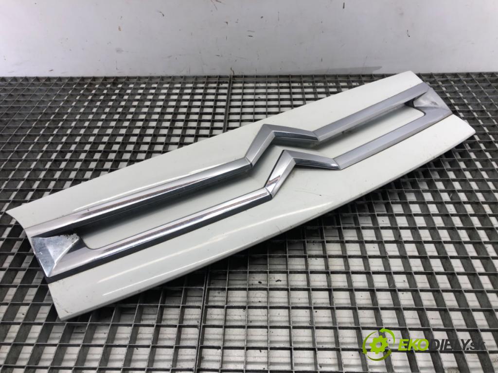 CITROEN BERLINGO Nadwozie pełne/minivan (B9) 2008 - 2022    1.6 HDi 75 55 kW [75 KM] olej napędowy 2008 - 2022  mřížka maska  (Mřížky (masky) chladičů)