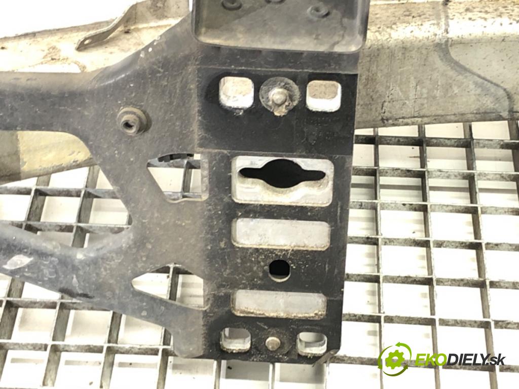 BMW 5 (E60) 2001 - 2010    525 d 130 kW [177 KM] olej napędowy 2004 - 2010  držák přední část 7033696 (Výztuhy přední)