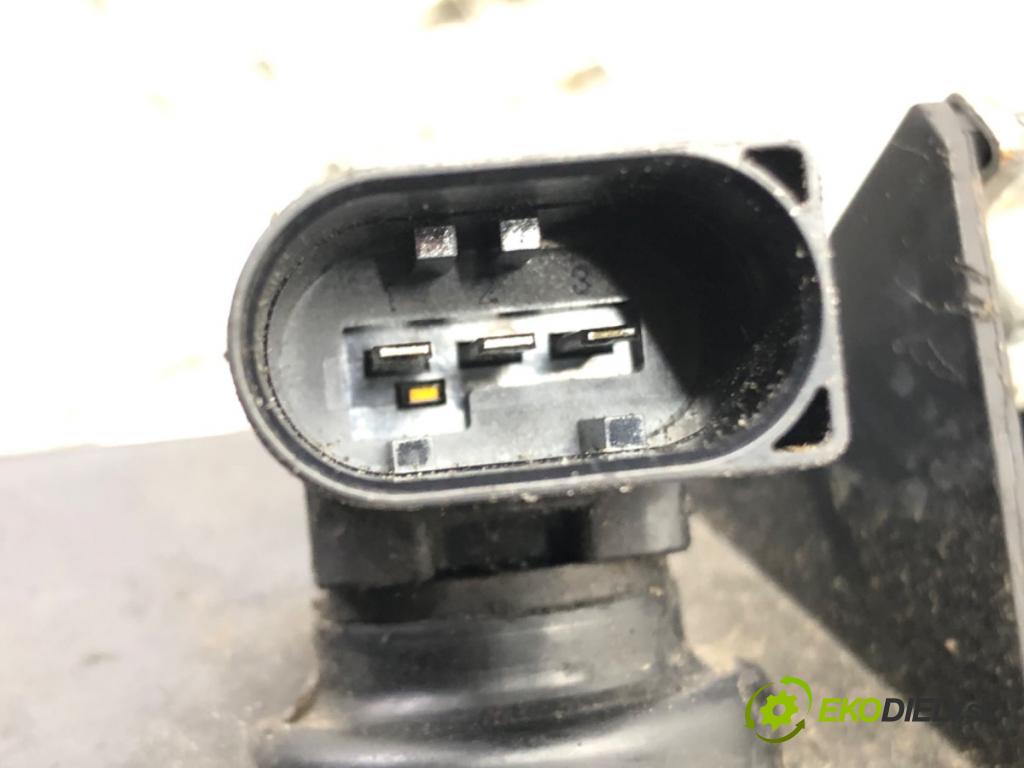 BMW 5 (E60) 2001 - 2010    525 d 130 kW [177 KM] olej napędowy 2004 - 2010  Potrubie sacie, sanie 7790701 (Sacie potrubia)