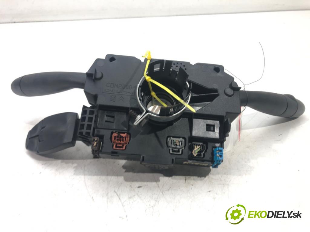 CITROEN C5 I (DC_) 2001 - 2005    2.0 16V (DCRFNC, DCRFNF) 100 kW [136 KM] benzyna 2  Prepínač kombinovaný 96477534XT (Prepínače, spínače, tlačidlá a ovládače kúrenia)