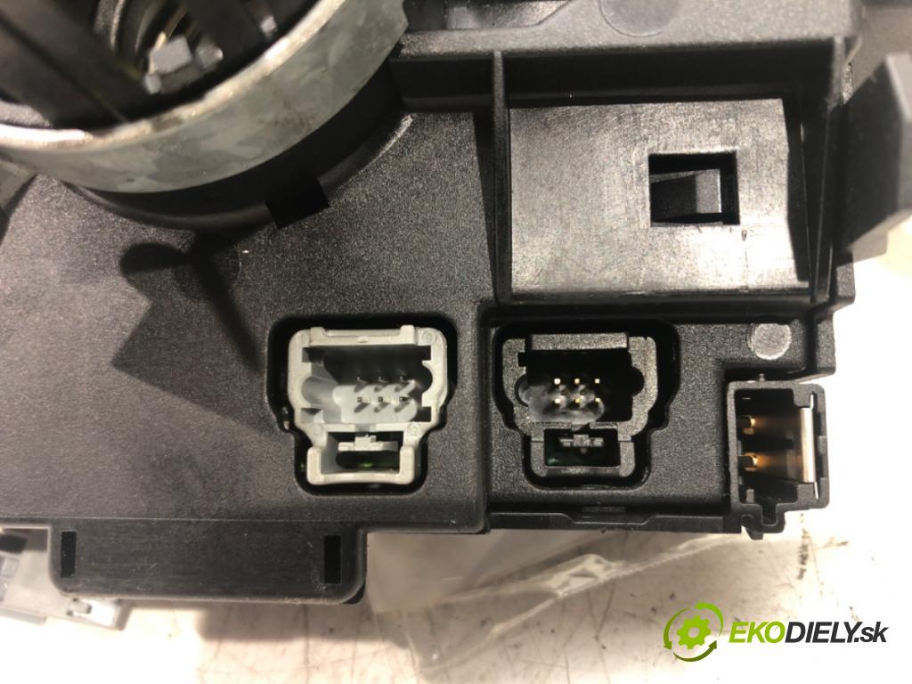 CITROEN C5 I (DC_) 2001 - 2005    2.0 16V (DCRFNC, DCRFNF) 100 kW [136 KM] benzyna 2  Prepínač kombinovaný 96477534XT (Prepínače, spínače, tlačidlá a ovládače kúrenia)