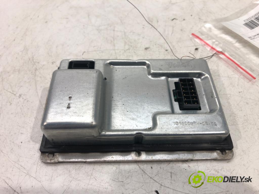 CITROEN C5 I (DC_) 2001 - 2005    2.0 16V (DCRFNC, DCRFNF) 100 kW [136 KM] benzyna 2  Menič XENON 89021219 (Riadiace jednotky xenónu)