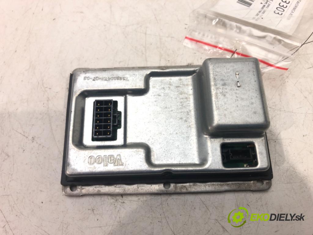 CITROEN C5 I (DC_) 2001 - 2005    2.0 16V (DCRFNC, DCRFNF) 100 kW [136 KM] benzyna 2  Menič XENON 89021219 (Riadiace jednotky xenónu)