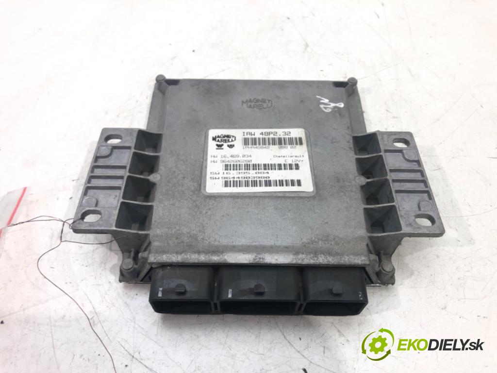 CITROEN C5 I (DC_) 2001 - 2005    2.0 16V (DCRFNC, DCRFNF) 100 kW [136 KM] benzyna 2  riadiaca jednotka Motor 9644903980 (Riadiace jednotky)