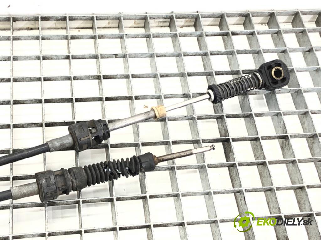 VW GOLF VI (5K1) 2008 - 2014    2.0 TDI 125 kW [170 KM] olej napędowy 2009 - 2012  Kulisa 1K0711049CK (Rýchlostné páky / kulisy)