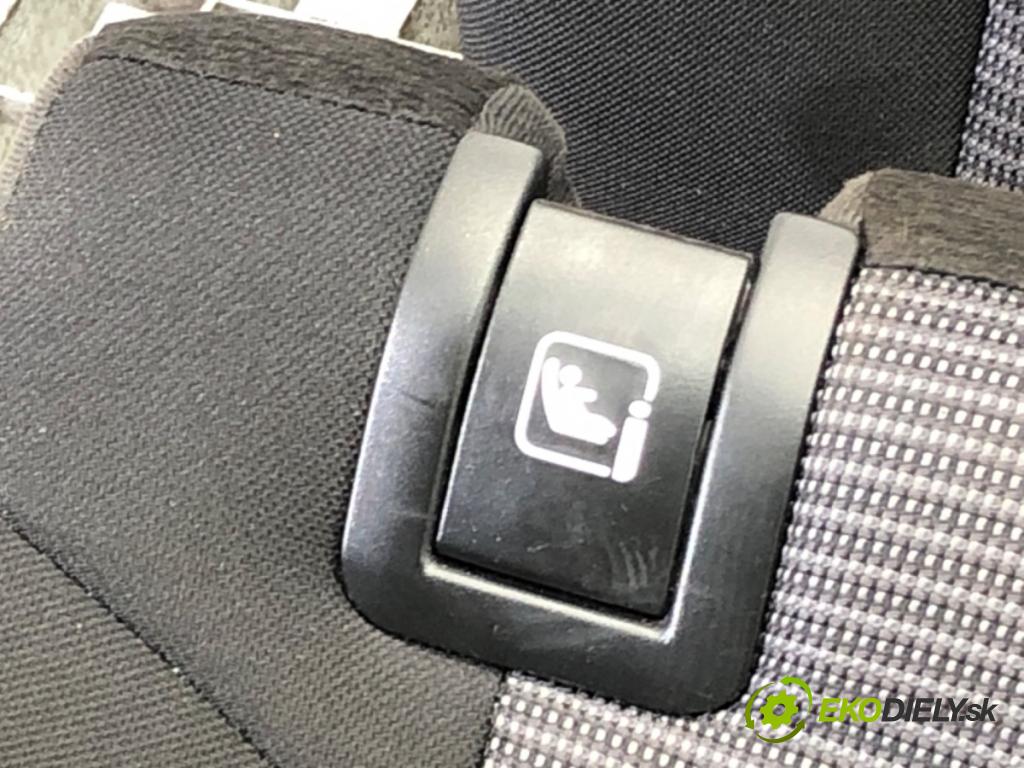 HYUNDAI i30 (PDE, PD, PDEN) 2016 - 2022    1.4 MPI 74 kW [100 KM] benzyna 2016 - 2022  Sedadlo druhý RIADOK: