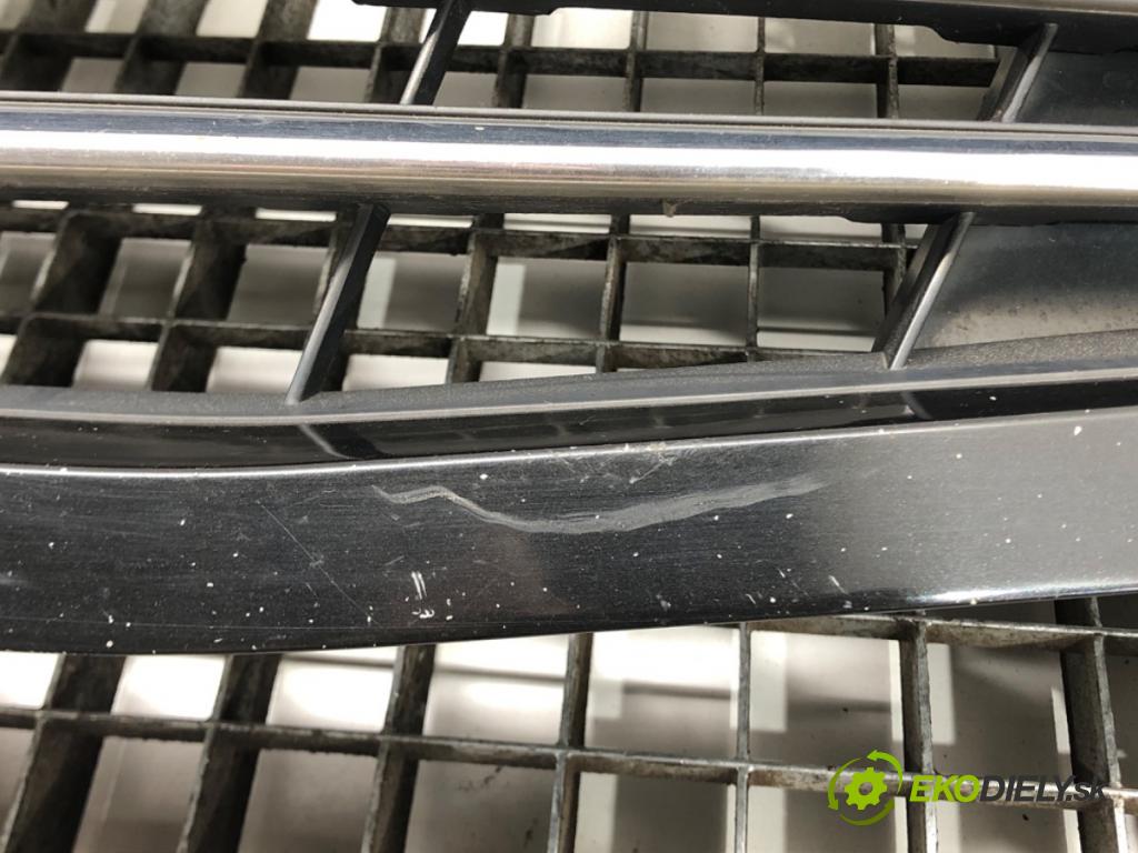 SSANGYONG REXTON / REXTON II (GAB_) 2002 - 2022    2.7 Xdi 121 kW [165 KM] olej napędowy 2005 - 2006  mřížka maska 79460-08000 (Mřížky (masky) chladičů)