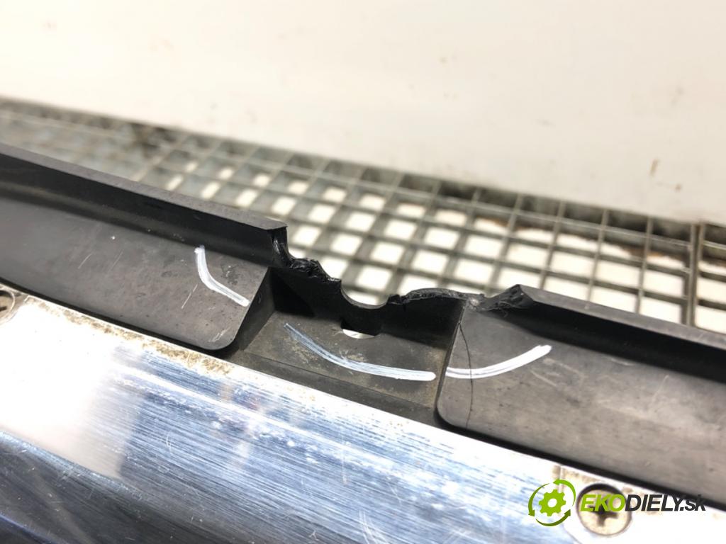 SSANGYONG REXTON / REXTON II (GAB_) 2002 - 2022    2.7 Xdi 121 kW [165 KM] olej napędowy 2005 - 2006  mřížka maska 79460-08000 (Mřížky (masky) chladičů)