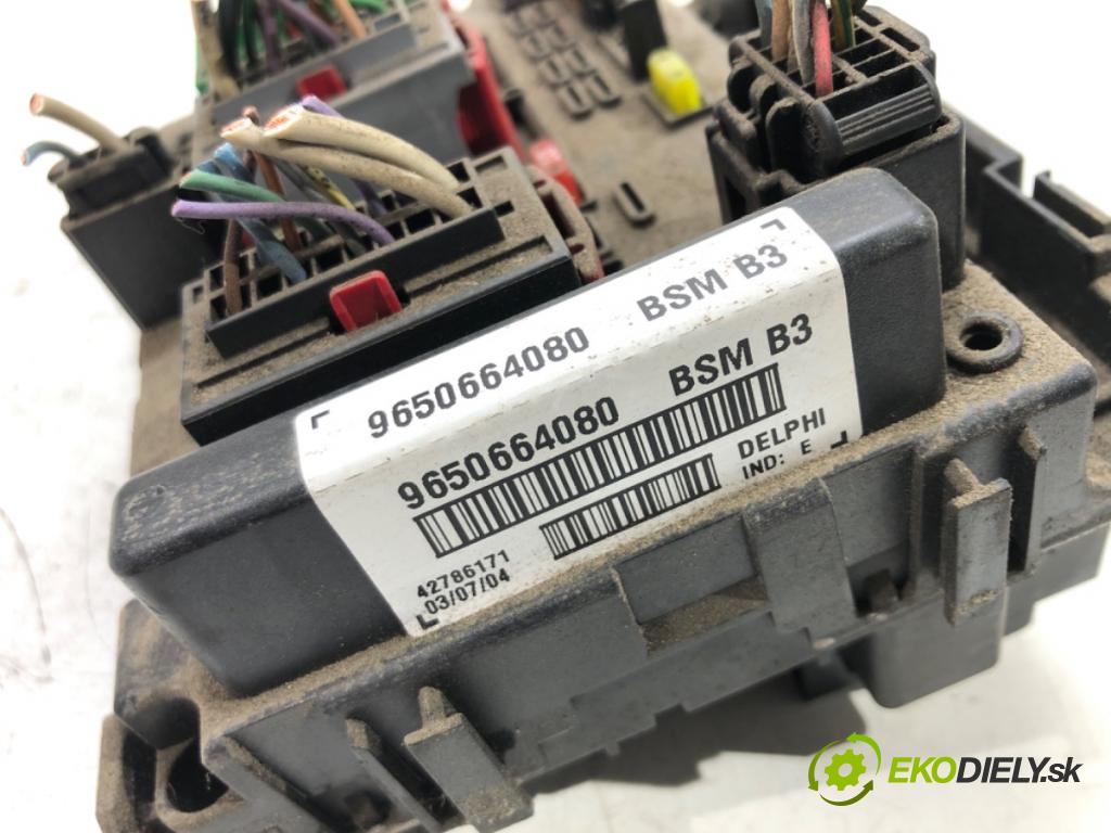 PEUGEOT 307 SW (3H) 2002 - 2009    1.6 HDI 110 80 kW [109 KM] olej napędowy 2003 - 20  Modul BSM 9650664080 (Ostatné)