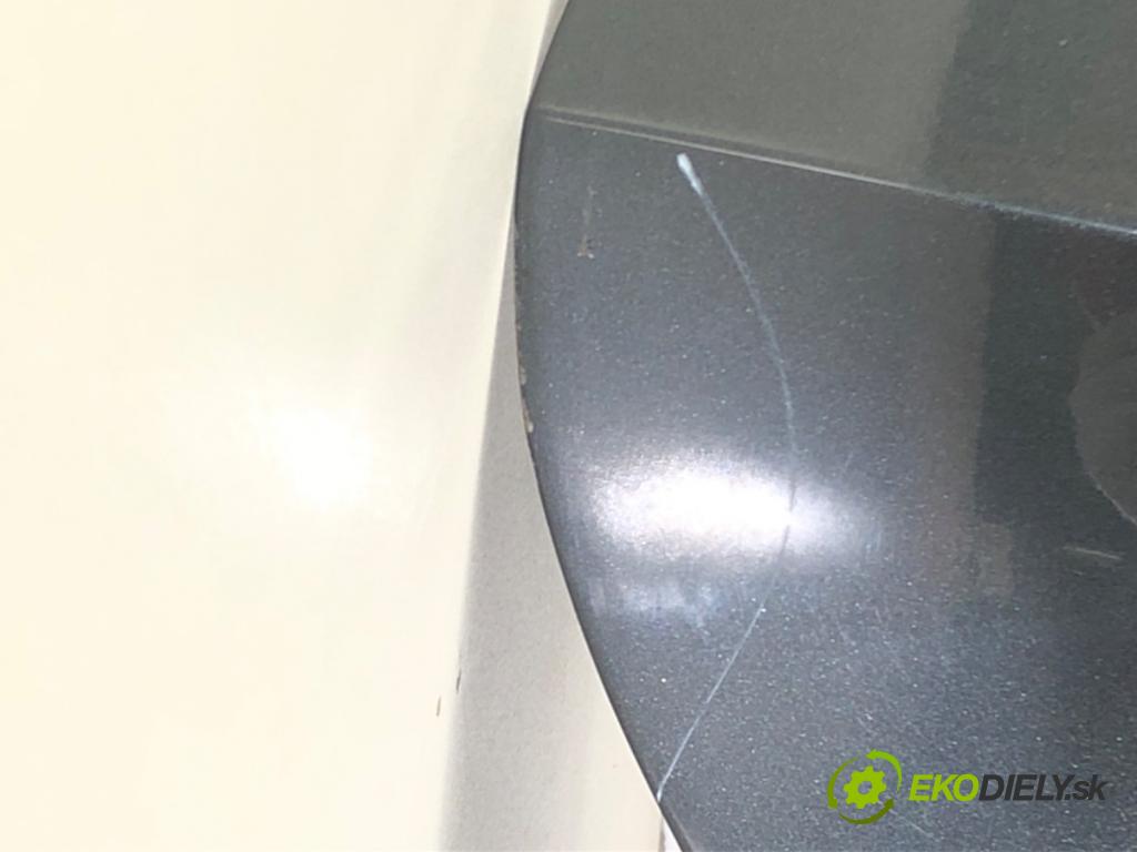 SEAT IBIZA IV liftback 2010 63 kW 1.4 1390 Dvere pravy zad