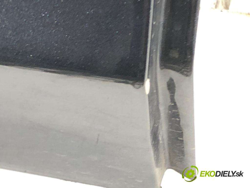 SEAT IBIZA IV liftback 2010 63 kW 1.4 1390 Dvere pravy zad