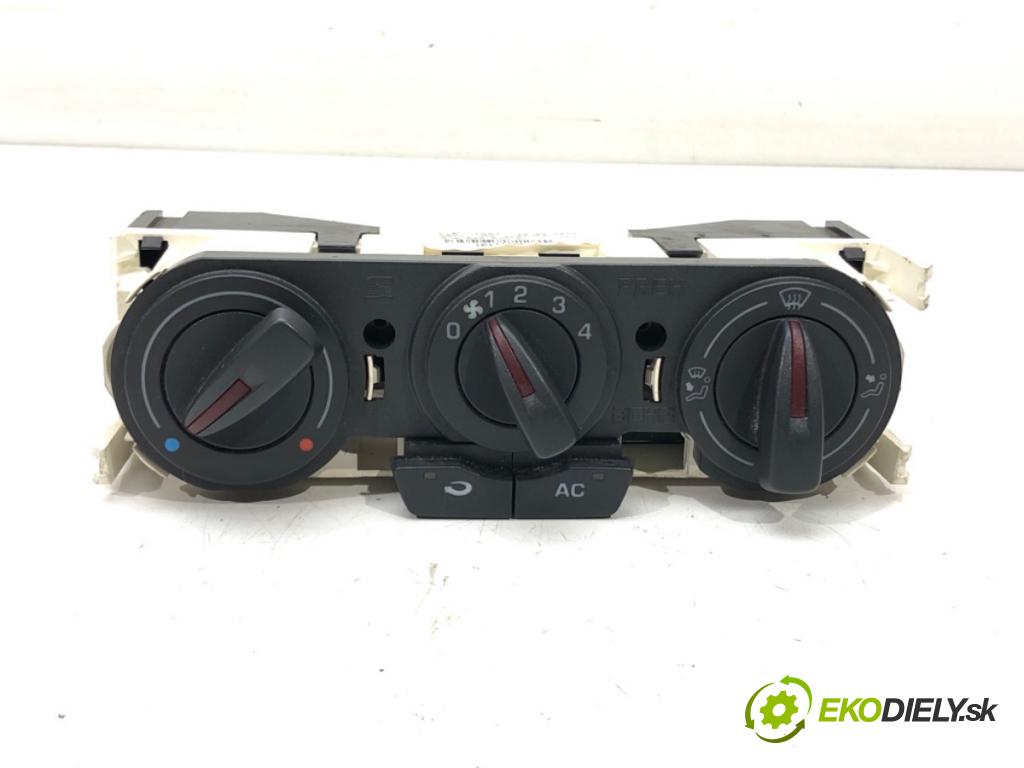 SEAT IBIZA IV (6J5, 6P1) 2008 - 2017    1.4 63 kW [85 KM] benzyna 2008 - 2015  Panel ovládania kúrenia 6J0820045A (Prepínače, spínače, tlačidlá a ovládače kúrenia)