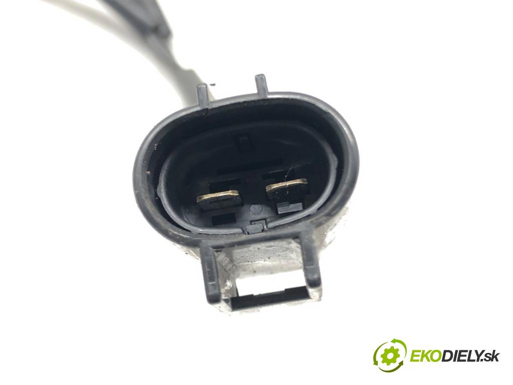 TOYOTA YARIS (_P13_) 2010 - 2022    1.5 (NSP131_) 82 kW [112 KM] benzyna 2017 - 2022  snímač klimatizace 246810-7970A (Snímače)