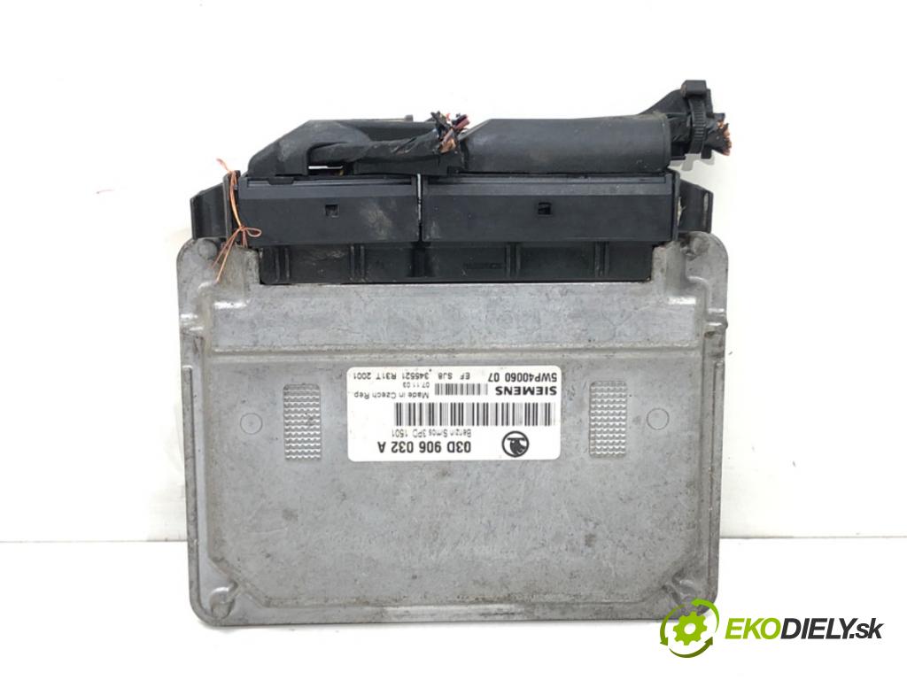 SKODA FABIA I (6Y2) 1999 - 2008    1.2 40 kW [54 KM] benzyna 2001 - 2007  riadiaca jednotka Motor 03D906032A (Riadiace jednotky)