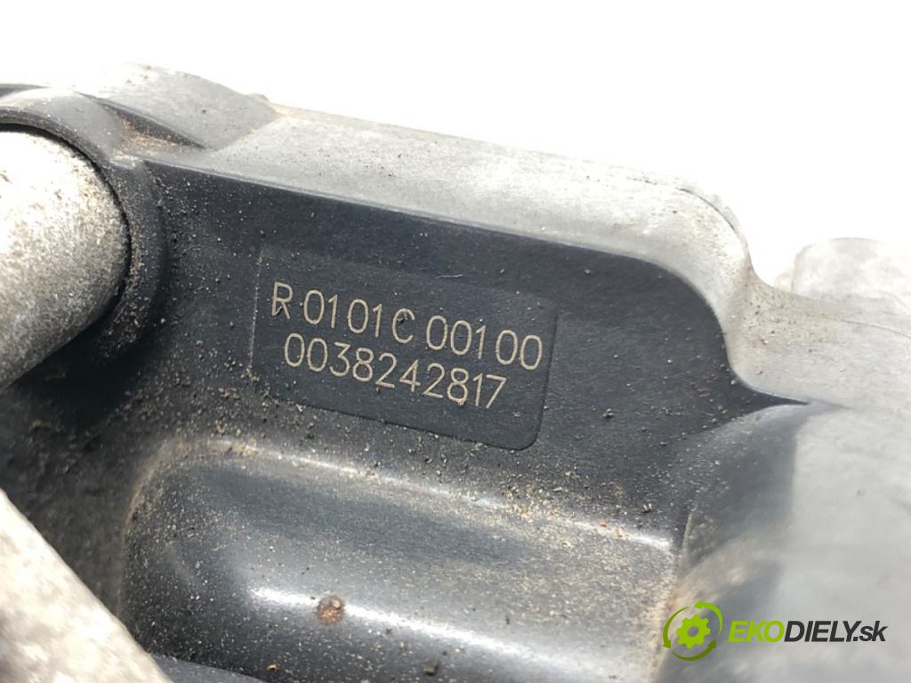 SKODA OCTAVIA I (1U2) 1996 - 2010    1.6 75 kW [102 KM] benzyna 2000 - 2010  Cievka zapaľovacia 0038242817 (Zapaľovacie cievky, moduly)