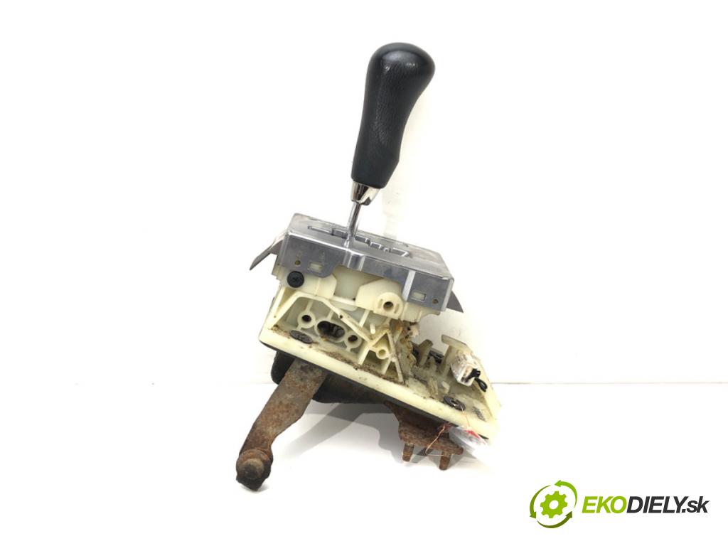 SUBARU LEGACY III Kombi (BH) 1998 - 2003    2.0 AWD (BH5) 92 kW [125 KM] benzyna 1998 - 2003  Kulisa  (Rýchlostné páky / kulisy)