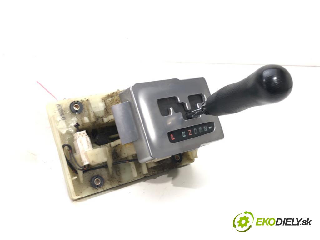 SUBARU LEGACY III Kombi (BH) 1998 - 2003    2.0 AWD (BH5) 92 kW [125 KM] benzyna 1998 - 2003  Kulisa  (Rýchlostné páky / kulisy)