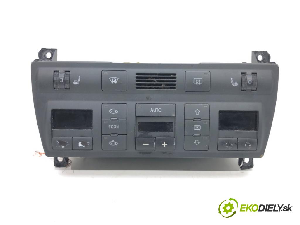 AUDI A6 C5 (4B2) 1997 - 2005    2.4 125 kW [170 KM] benzyna 2001 - 2005  Panel ovládania kúrenia 4B0820043AK (Prepínače, spínače, tlačidlá a ovládače kúrenia)