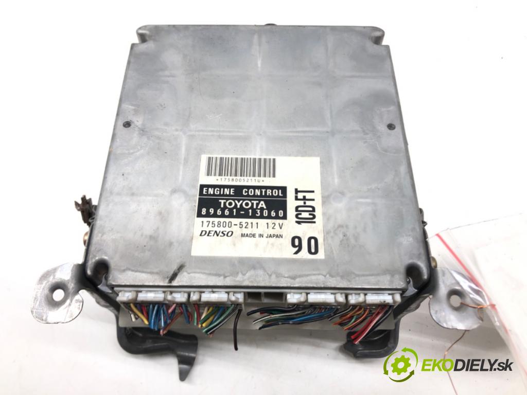 TOYOTA COROLLA Verso (_E12_) 2001 - 2007    2.0 D-4D (CDE120_) 66 kW [90 KM] olej napędowy 200  riadiaca jednotka Motor 89661-13060 (Riadiace jednotky)