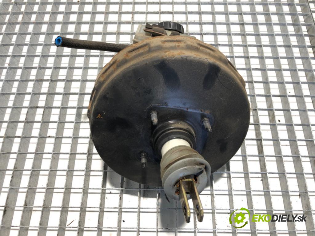 VW TRANSPORTER T4 Autobus 1996 75 kW 2.5 TDI 2461 Posilovač Pumpa brzdy 