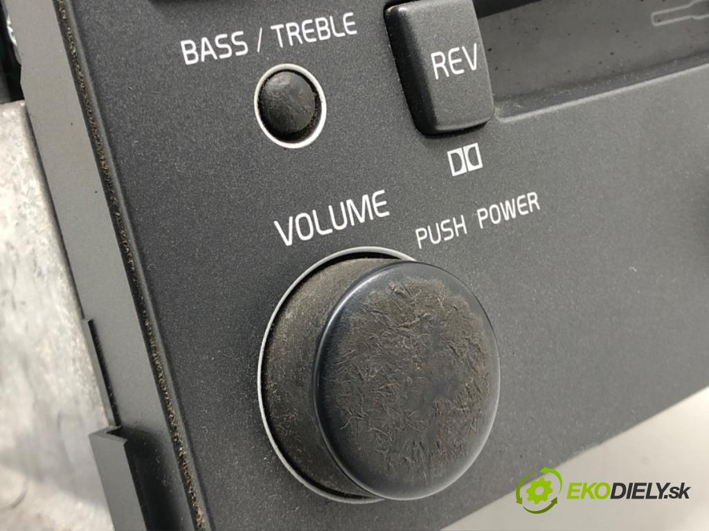 VOLVO V70 II (285) 1999 - 2008    2.4 103 kW [140 KM] benzyna 2000 - 2007  RADIO 8651150 (Audio zariadenia)