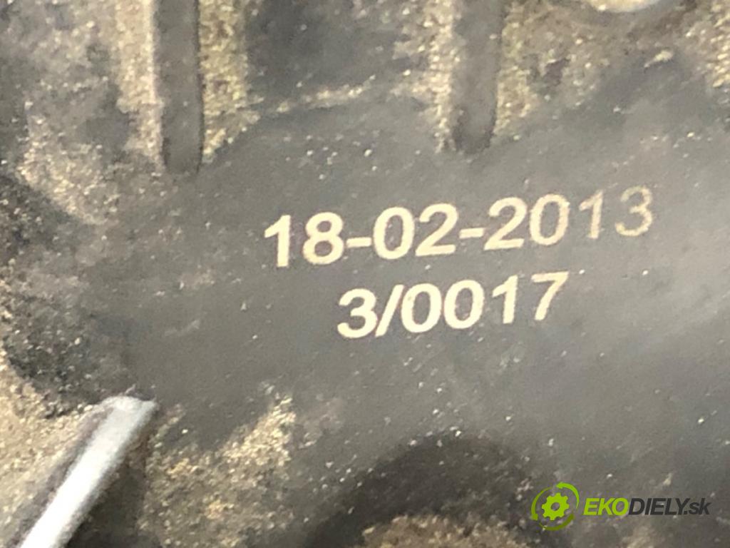 SKODA OCTAVIA III (5E3, NL3, NR3) 2012 - 2022    1.4 TSI 103 kW [140 KM] benzyna 2012 - 2022  Potrubie sacie, sanie 04E129711E (Sacie potrubia)