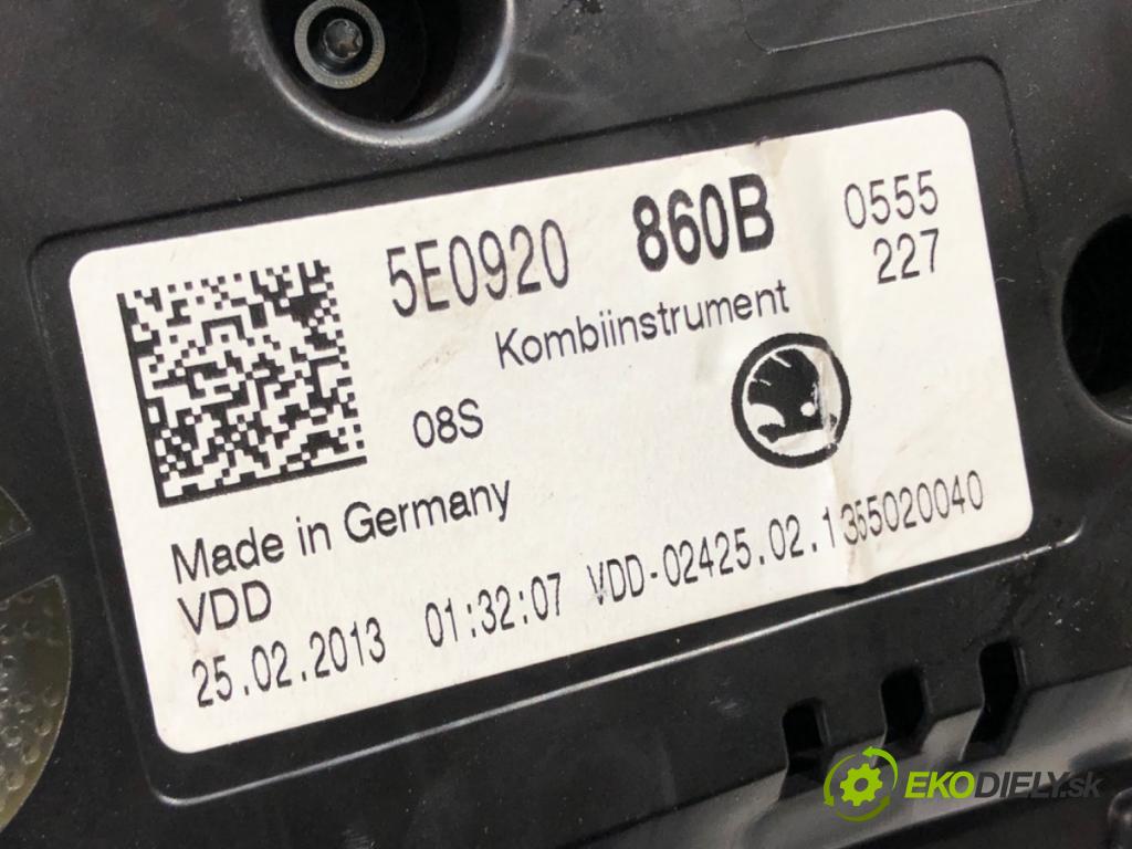 SKODA OCTAVIA III liftback 2013 103 kW 1.4 TSI 1395 Prístrojovka 5E0920860B (Prístrojová doska)