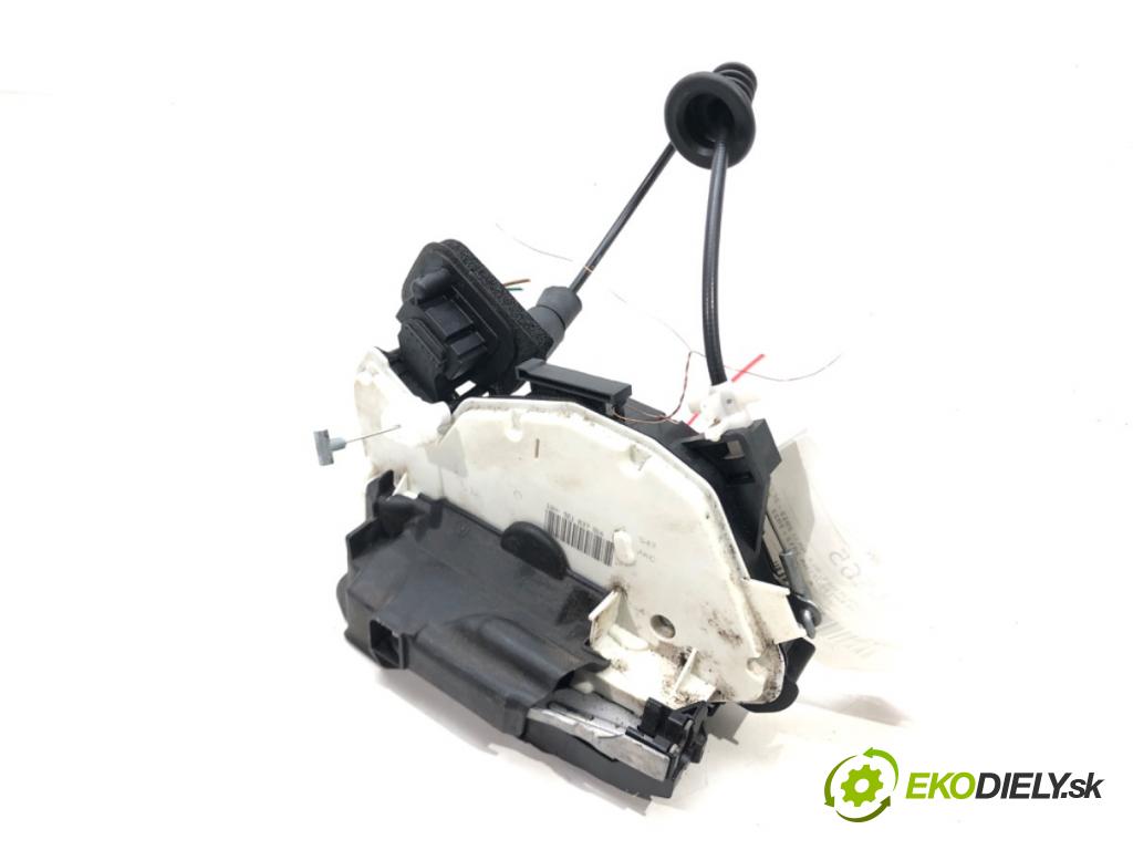 SKODA OCTAVIA III (5E3, NL3, NR3) 2012 - 2022    1.4 TSI 103 kW [140 KM] benzyna 2012 - 2022  zámok dveře pravý přední část 5E1837016
