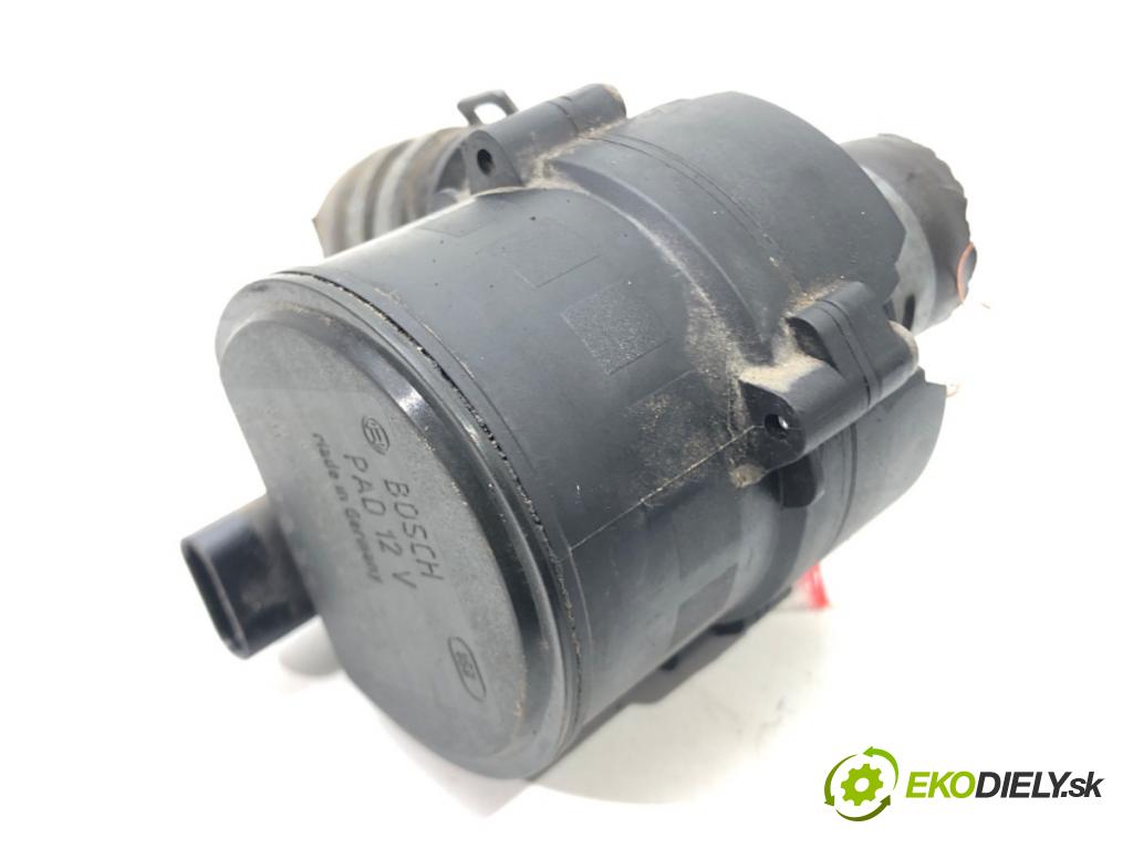 SKODA OCTAVIA III (5E3, NL3, NR3) 2012 - 2022    1.8 TSI 132 kW [180 KM] benzyna 2012 - 2022  DALŠÍ: pumpa vody 5G0965567B (Vodní pumpy)