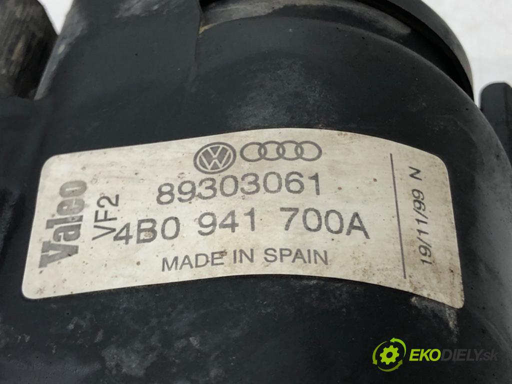 AUDI A6 C5 (4B2) 1997 - 2005    2.5 TDI 132 kW [180 KM] olej napędowy 2000 - 2005  hmlové svetlo, hmlovka pravý přední část 4B0941700A