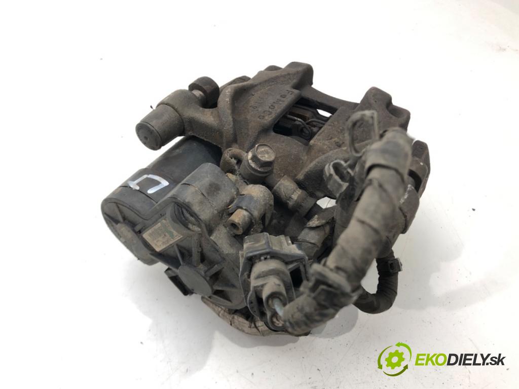 FORD MONDEO V Turnier (CF) 2014 - 2022    1.5 TDCi 88 kW [120 KM] olej napędowy 2015 - 2022  Brzdič strmeň ľavy zad DG9C-2D251-K
