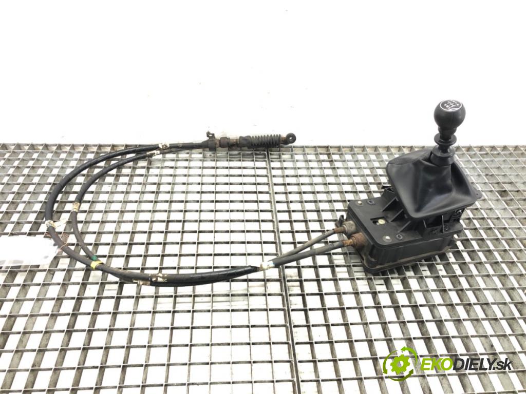 SUBARU LEGACY V Kombi (BR) 2008 - 2014    2.0 D AWD 110 kW [150 KM] olej napędowy 2009 - 201  Kulisa  (Rýchlostné páky / kulisy)