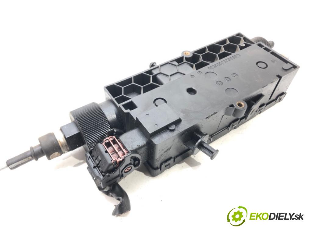 SUBARU LEGACY V Kombi (BR) 2008 - 2014    2.0 D AWD 110 kW [150 KM] olej napędowy 2009 - 201  BRZDA: ručný elektrický  (Ručné brzdy)