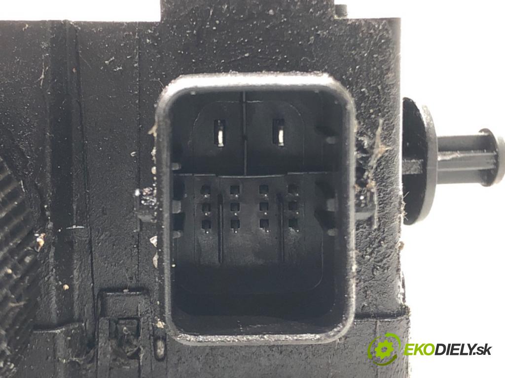 SUBARU LEGACY V Kombi (BR) 2008 - 2014    2.0 D AWD 110 kW [150 KM] olej napędowy 2009 - 201  BRZDA: ručný elektrický  (Ručné brzdy)