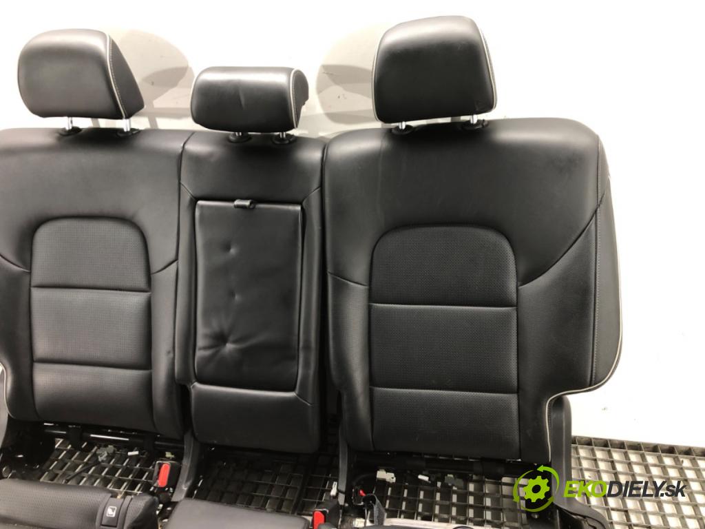 KIA SPORTAGE IV (QL, QLE) 2015 - 2022    1.6 T-GDI 130 kW [177 KM] benzyna 2015 - 2022  Sedadlo druhý RIADOK: