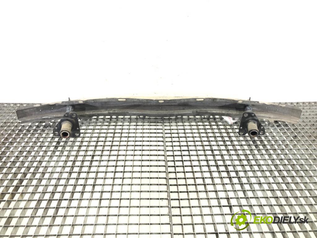 AUDI A4 B5 (8D2) 1994 - 2001    1.9 TDI 81 kW [110 KM] olej napędowy 1995 - 2000  výztuha nárazníka přední část  (Výztuhy přední)