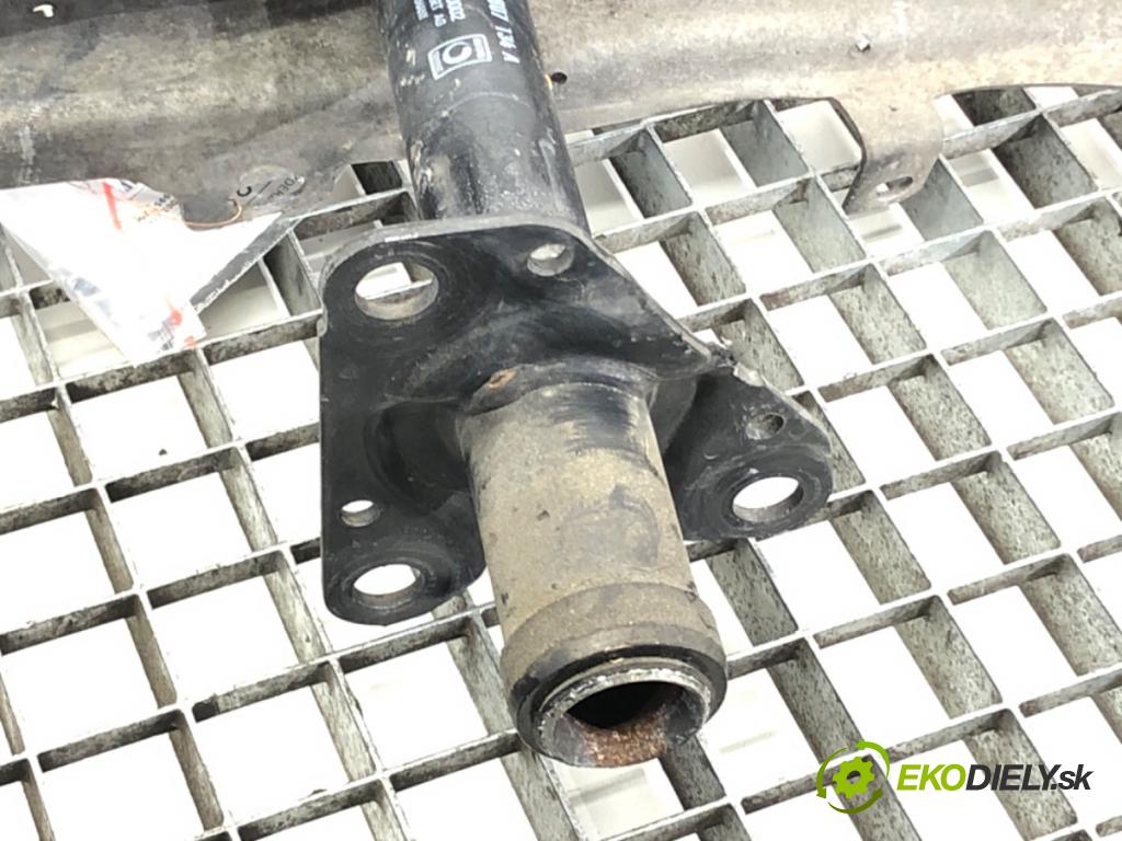 AUDI A4 B5 (8D2) 1994 - 2001    1.9 TDI 81 kW [110 KM] olej napędowy 1995 - 2000  výztuha nárazníka přední část  (Výztuhy přední)