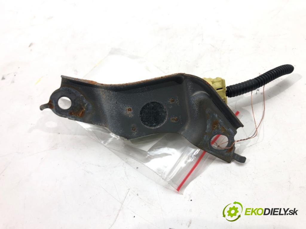 LEXUS RX (_U3_) 2003 - 2008    350 (GSU30_) 203 kW [276 KM] benzyna 2006 - 2008  Snímač nárazu 89833-0E010 (Snímače nárazu)