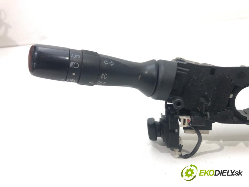 LEXUS RX (_U3_) 2003 - 2008    350 (GSU30_) 203 kW [276 KM] benzyna 2006 - 2008  Prepínač kombinovaný  (Prepínače, spínače, tlačidlá a ovládače kúrenia)