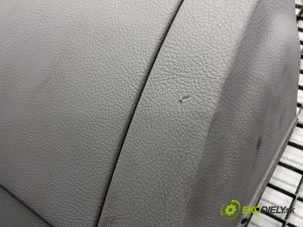 LEXUS RX (_U3_) 2003 - 2008    350 (GSU30_) 203 kW [276 KM] benzyna 2006 - 2008  Priehradka, kastlík spolujazdca  (Priehradky, kastlíky)