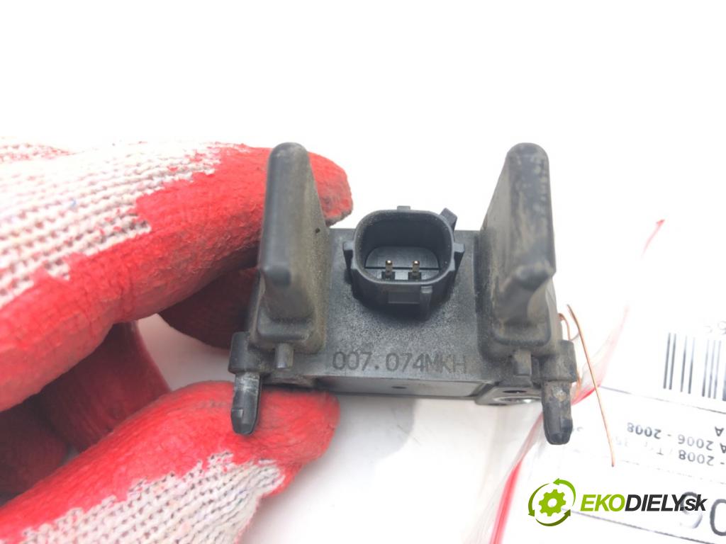 LEXUS RX (_U3_) 2003 - 2008    350 (GSU30_) 203 kW [276 KM] benzyna 2006 - 2008  Snímač nárazu 89173-08010 (Snímače nárazu)