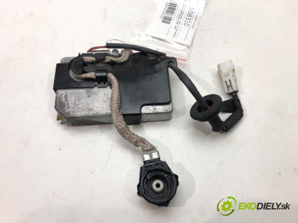 LEXUS RX (_U3_) 2003 - 2008    350 (GSU30_) 203 kW [276 KM] benzyna 2006 - 2008  Menič XENON 85967-0E020 (Riadiace jednotky xenónu)