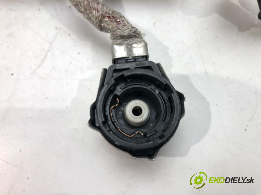 LEXUS RX (_U3_) 2003 - 2008    350 (GSU30_) 203 kW [276 KM] benzyna 2006 - 2008  Menič XENON 85967-0E020 (Riadiace jednotky xenónu)